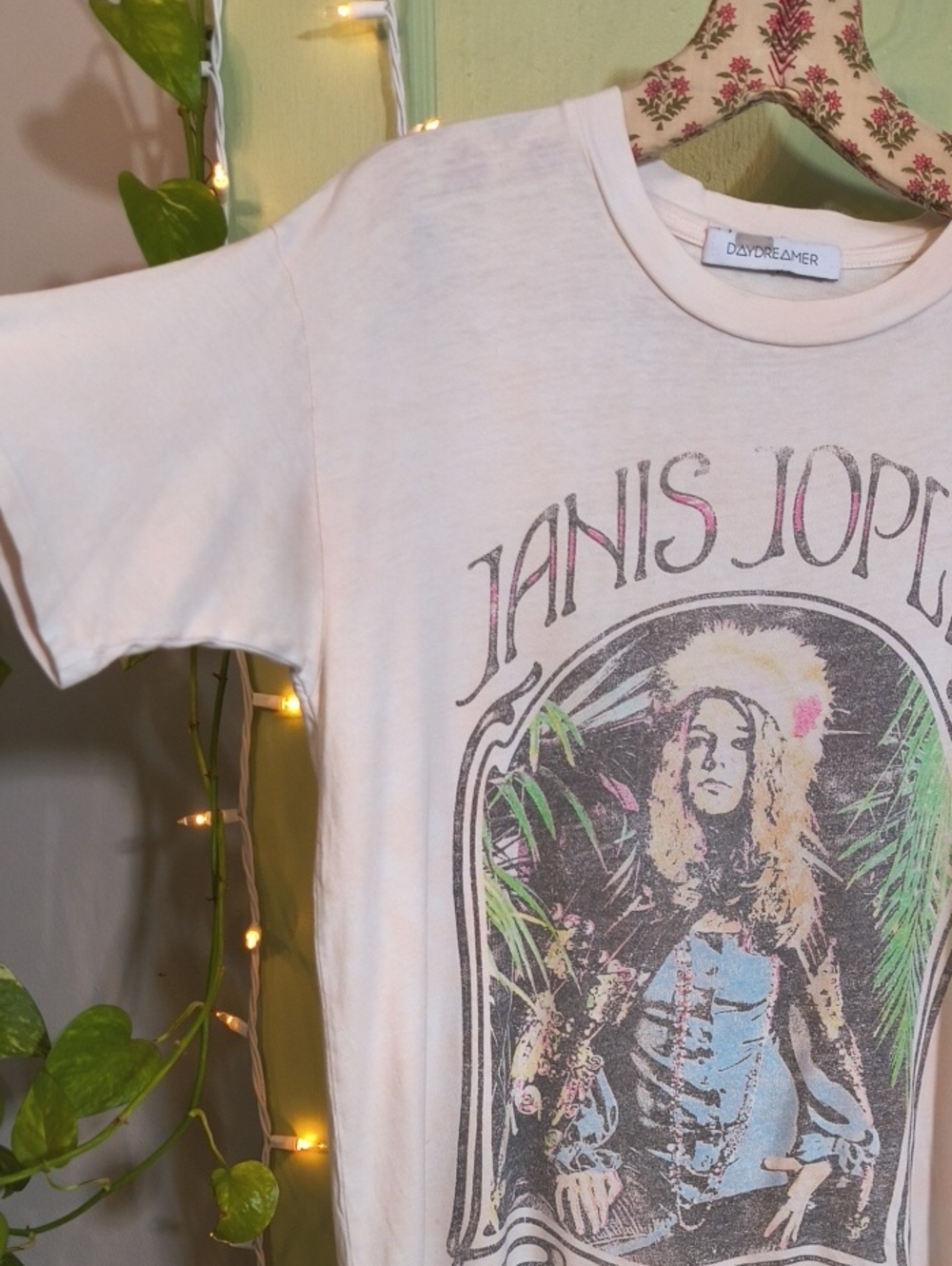 Women's Daydreamer Janis Joplin Tye Dye Peach White T-shirt 👕 XS - Picture 4 of 10